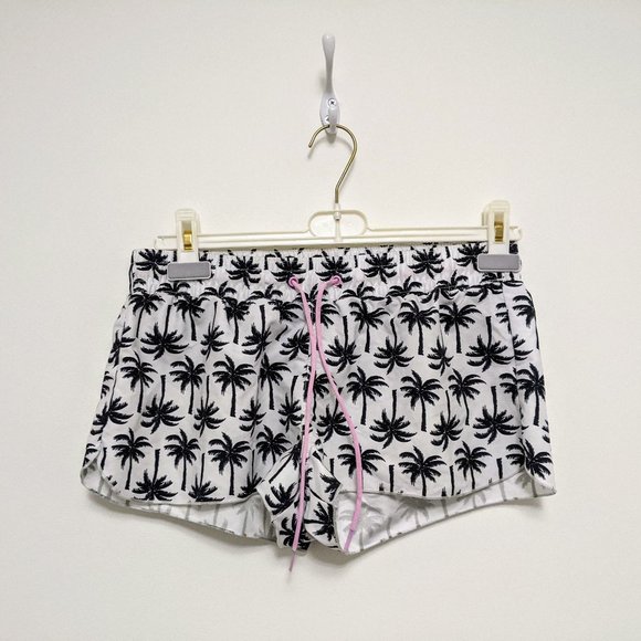 Old Navy Palm Print board shorts - Picture 1 of 2